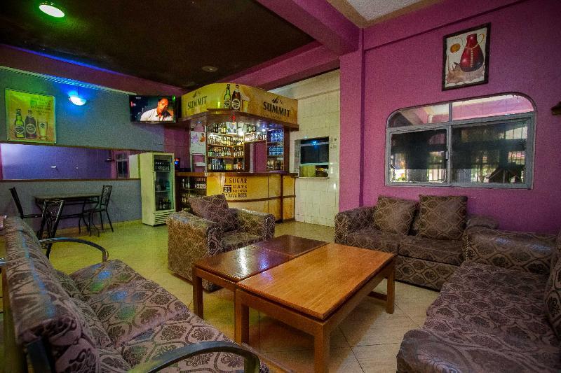 Viewers Park Hotel Naivasha Exterior photo